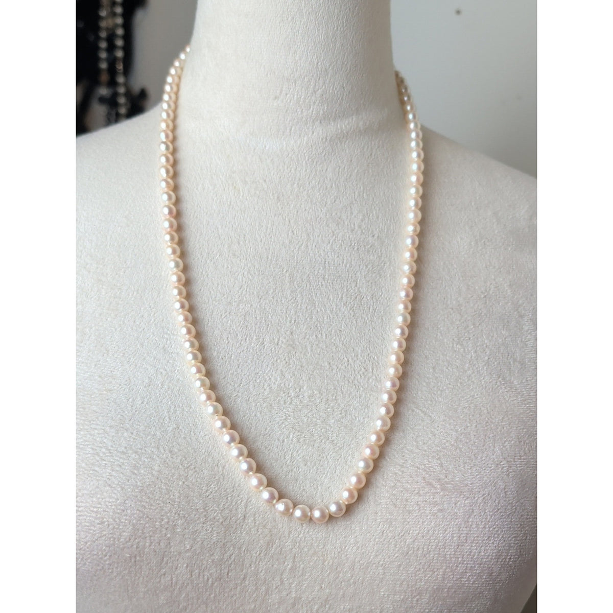 Vintage Genuine Cultured Pearl Necklace Sterling Silver Box Clasp 26"