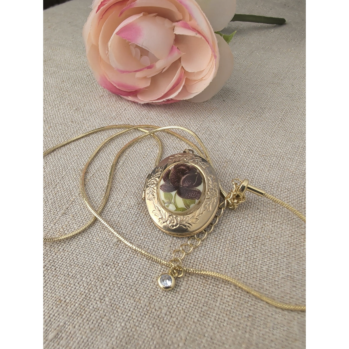 Vintage Cameo Locket Floral Pendant Necklace Revival Jewelry Gold Tone