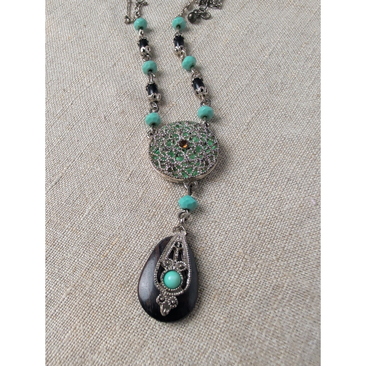 Romantic Vintage Revival Avon Ornate Drop Pendant Necklace
