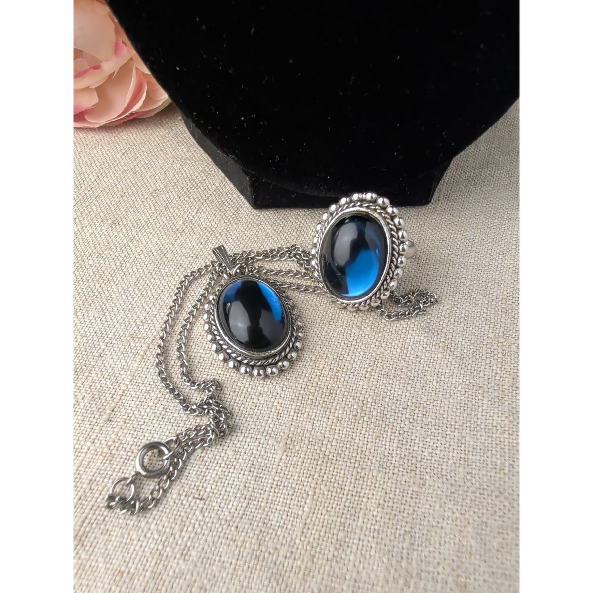 Vintage Silver-Tone Dead Mood Ring & Necklace Set Size 7, Dead Mood Stone Stuck on Deep Blue Cobalt Boho Gothic Cabochon Jewelry Set 20" Chain