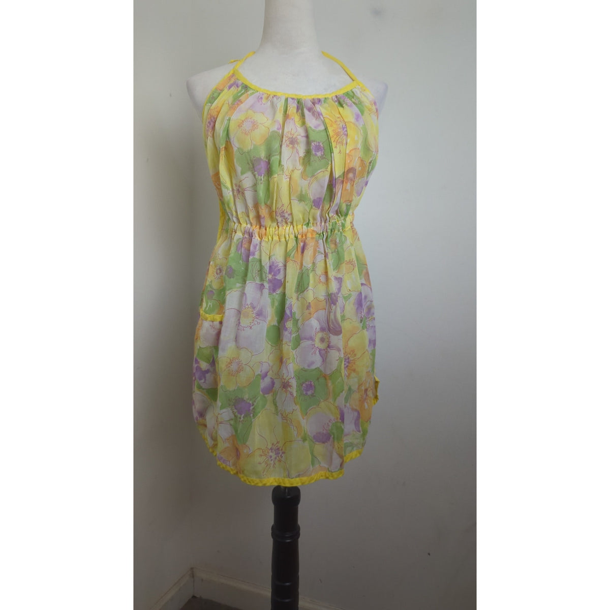 Vintage Retro Mod Floral Apron Lightweight Semi -Sheer S/M