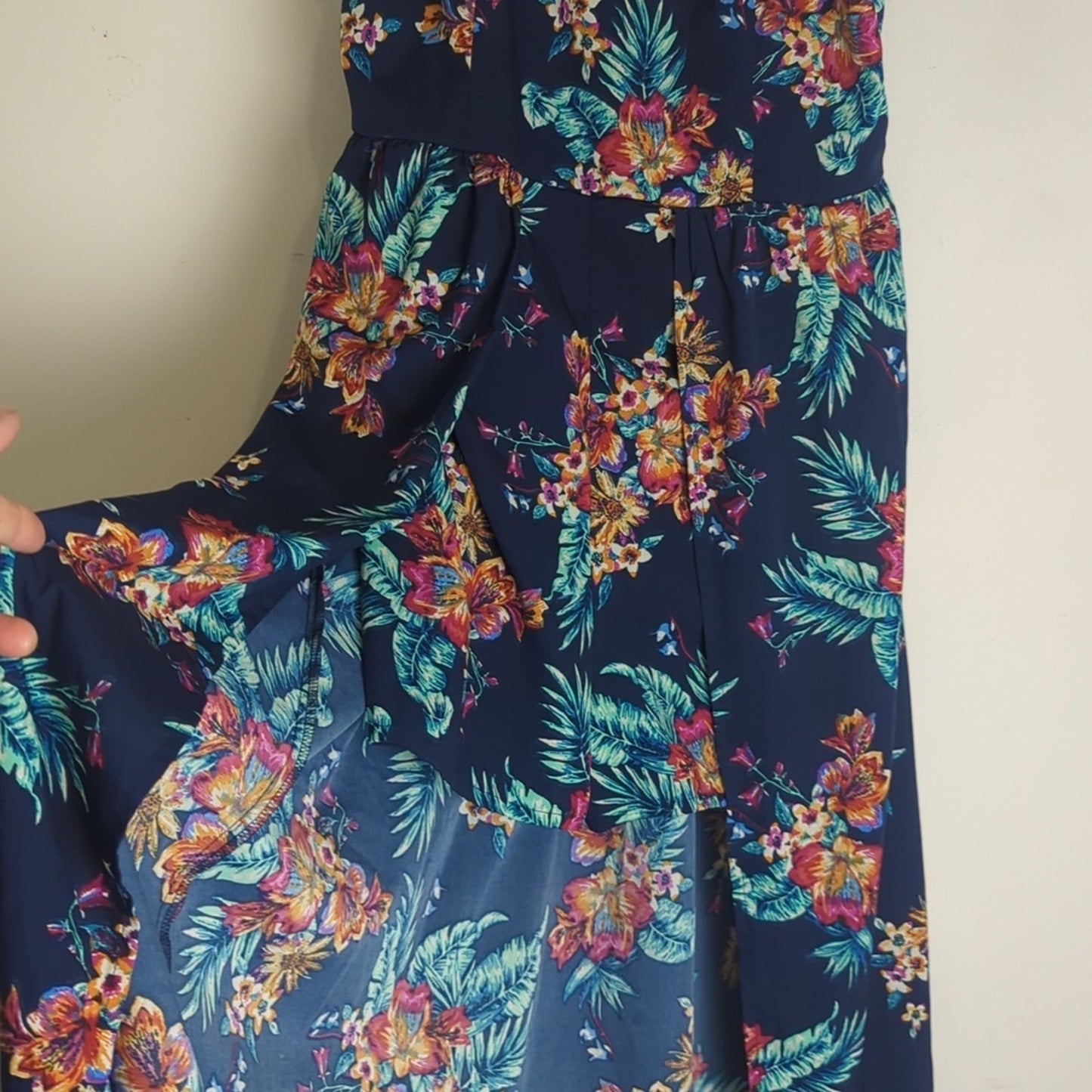 Beachy Maxi Spaghetti Strap Floral Maxi Dress High- Low Shorts Size M