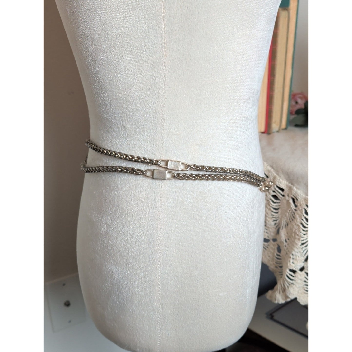 Vintage Silver Tone Brutalist Chain Belt Industrial O-Ring Statement