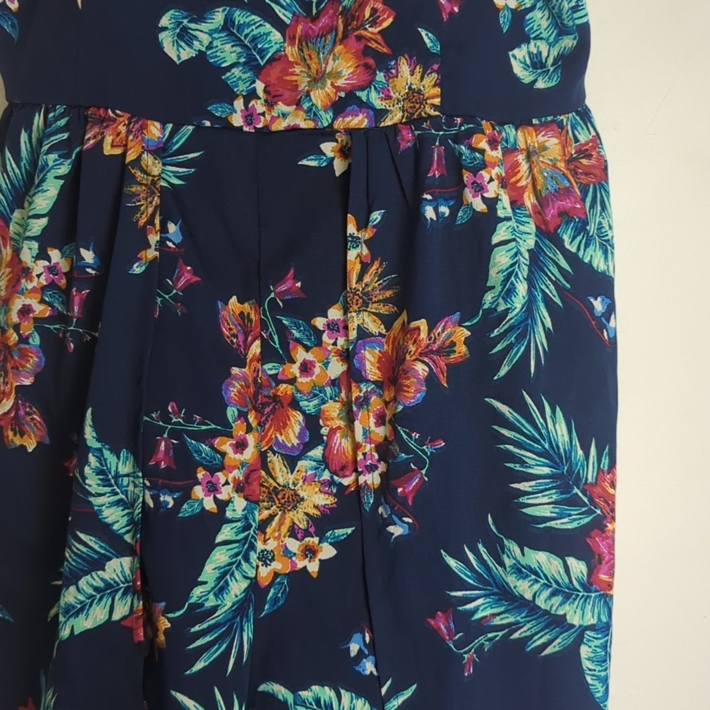 Beachy Maxi Spaghetti Strap Floral Maxi Dress High- Low Shorts Size M