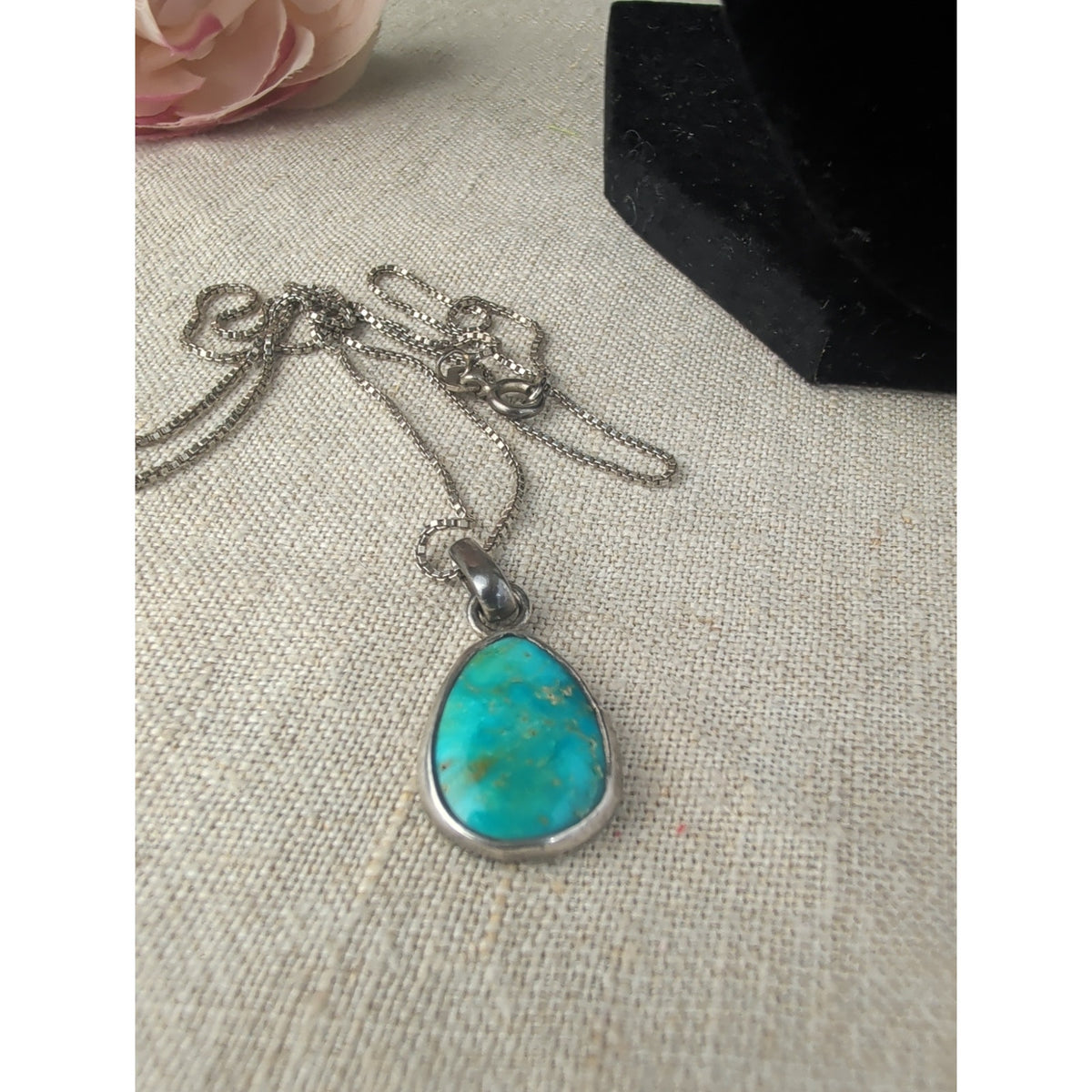 Vintage IJC Italy 925 Sterling Silver Turquoise Teardrop Pendant Box Chain Necklace