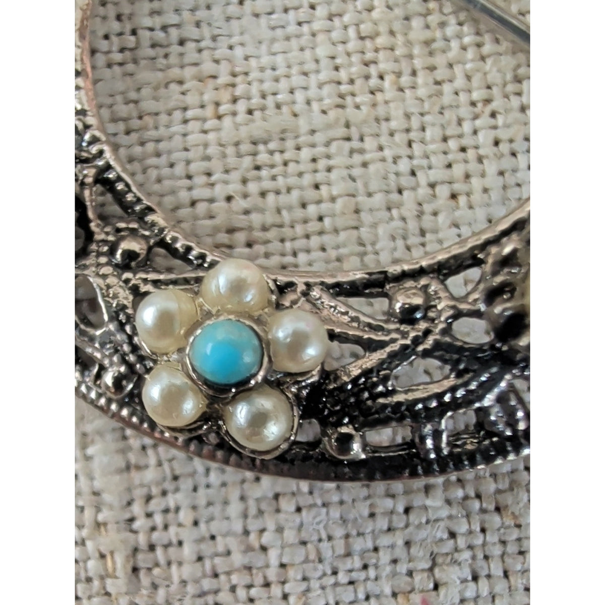 Vintage Faux Pearl Floral Circle Brooch Blue Cabochon Silver Tone Coquette
