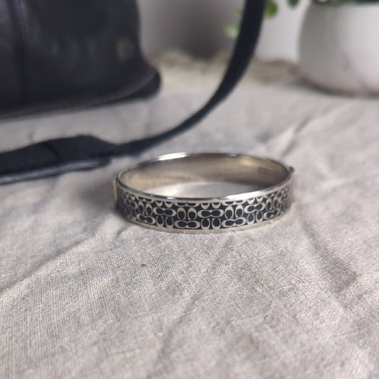 Coach Signature C Bangle Bracelet with Dust Bag Designer Gift Ready Jewelry