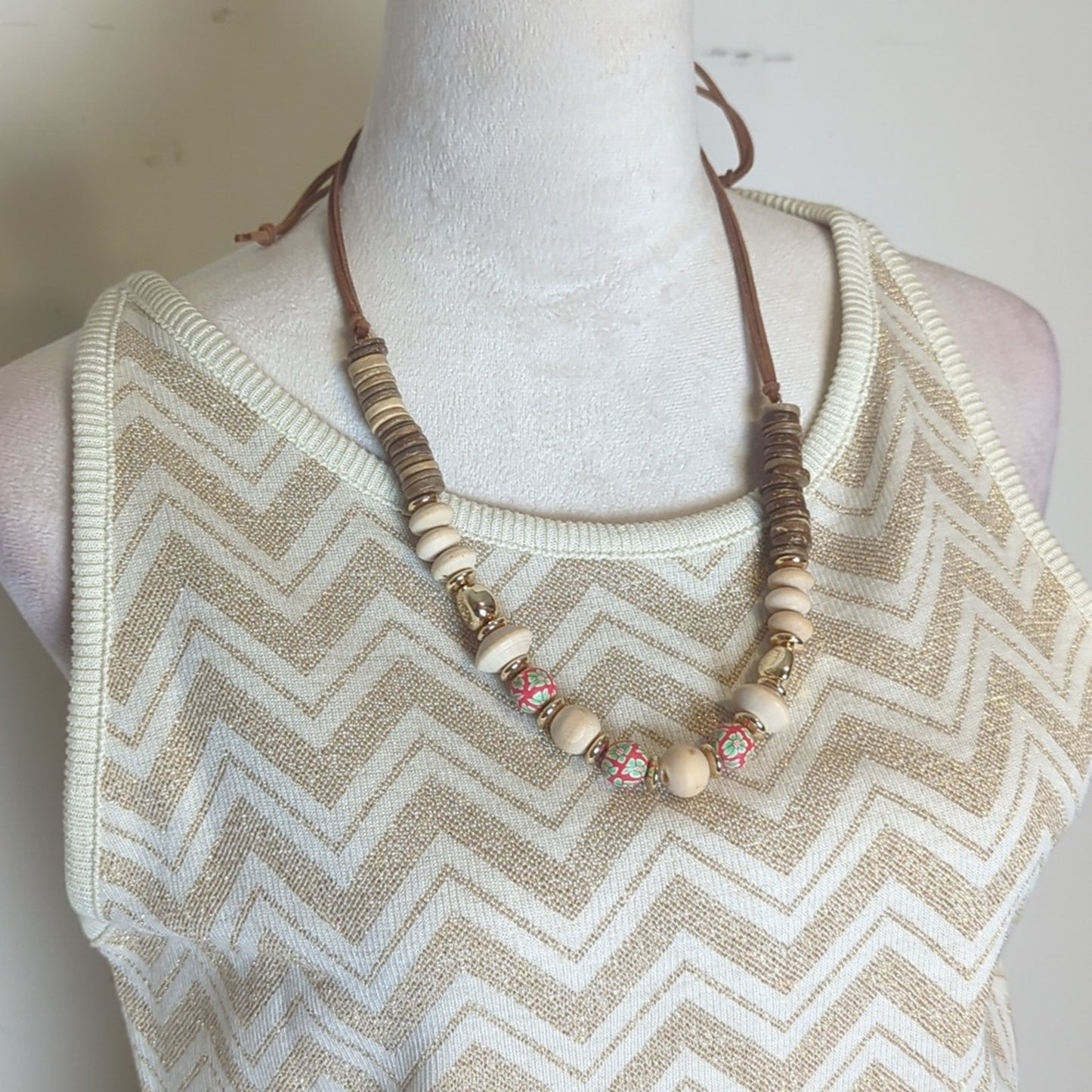 Y2K Vera Bradley Boho Luxury Painted Necklace With Suede Leather Strap