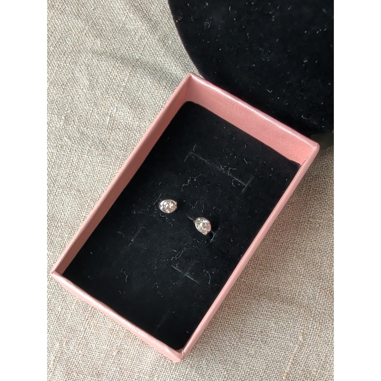 925 Sterling Silver Dainty CZ Rhinestones Stud Earrings Bezel Set Minimalist