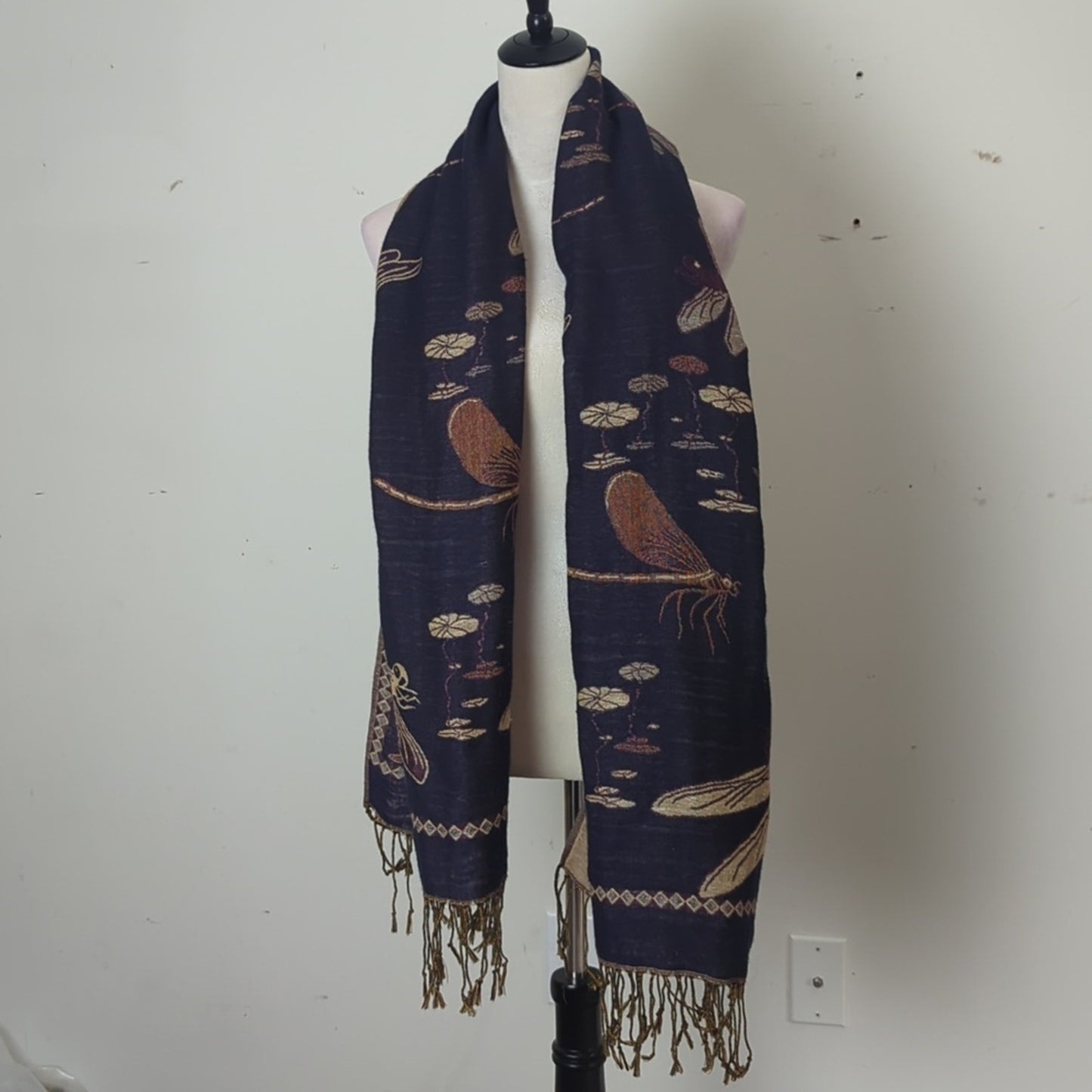 Vintage Dragonfly Water Lily Jacquard Tapestry Shawl Fringe Blanket Scarf Woodland Whimsical