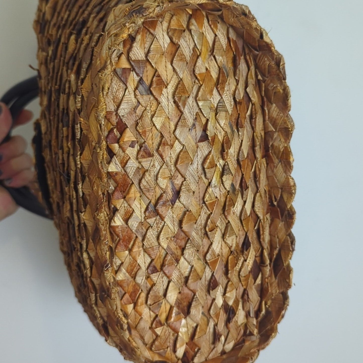 Vtg Natural Wicker Straw Woven Handbag Tote Pineapple Double Wooden Handle