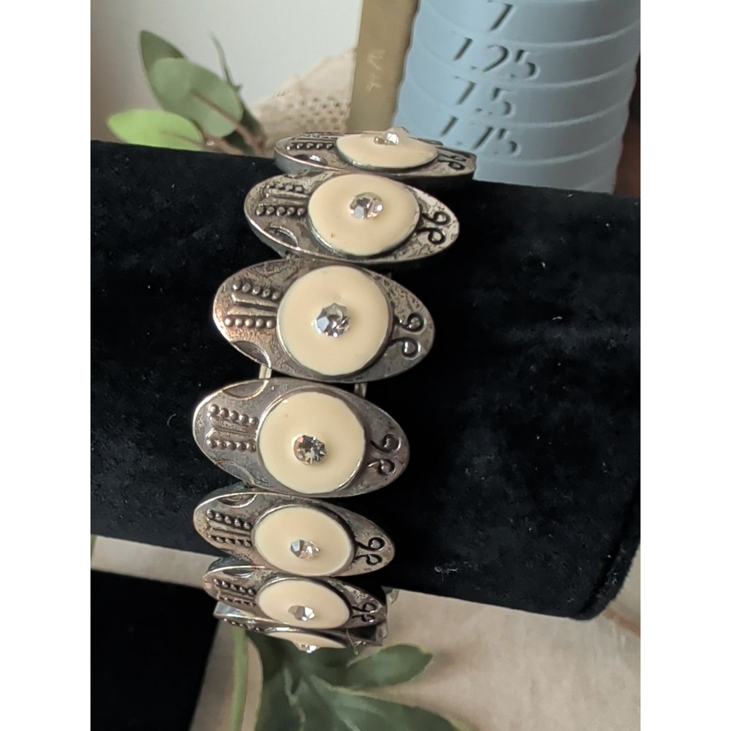 Vintage Cream and Silver Southwestern Meets Art Deco Stretch Bracelet
