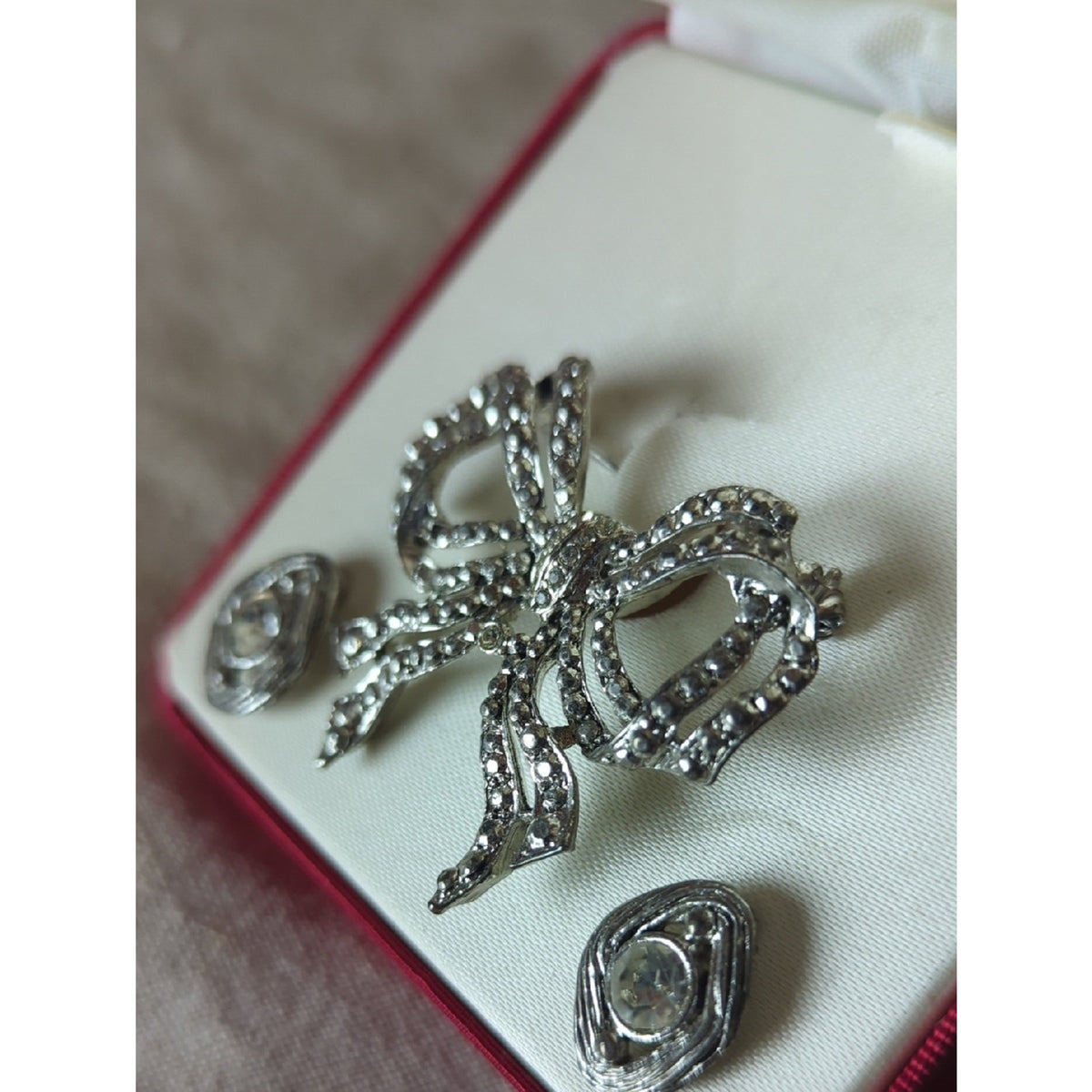 Vintage Laura Gayle Rhinestone Bow Brooch & Earrings 90s Coquette Jewelry