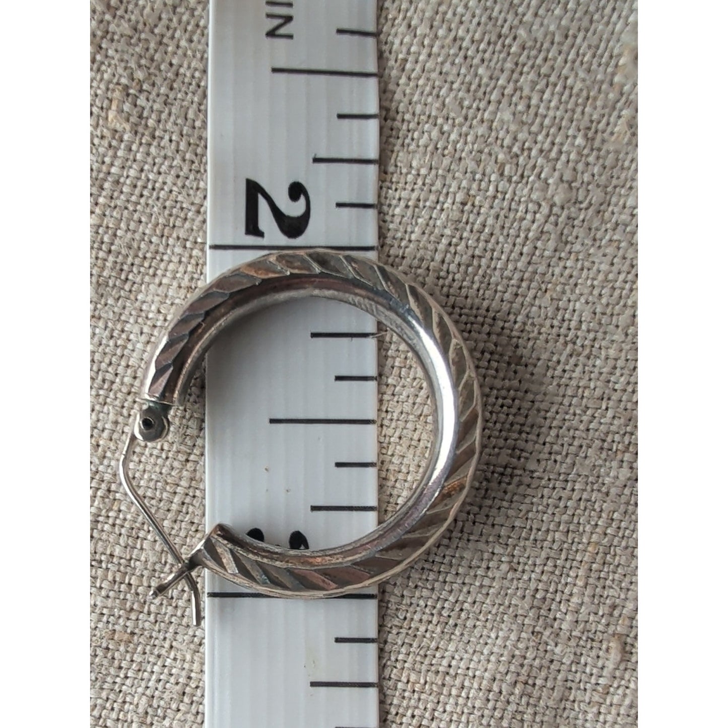 925 Sterling Silver 10K Gold Accent Hoop Earrings Vintage Two Tone Leaf Carved