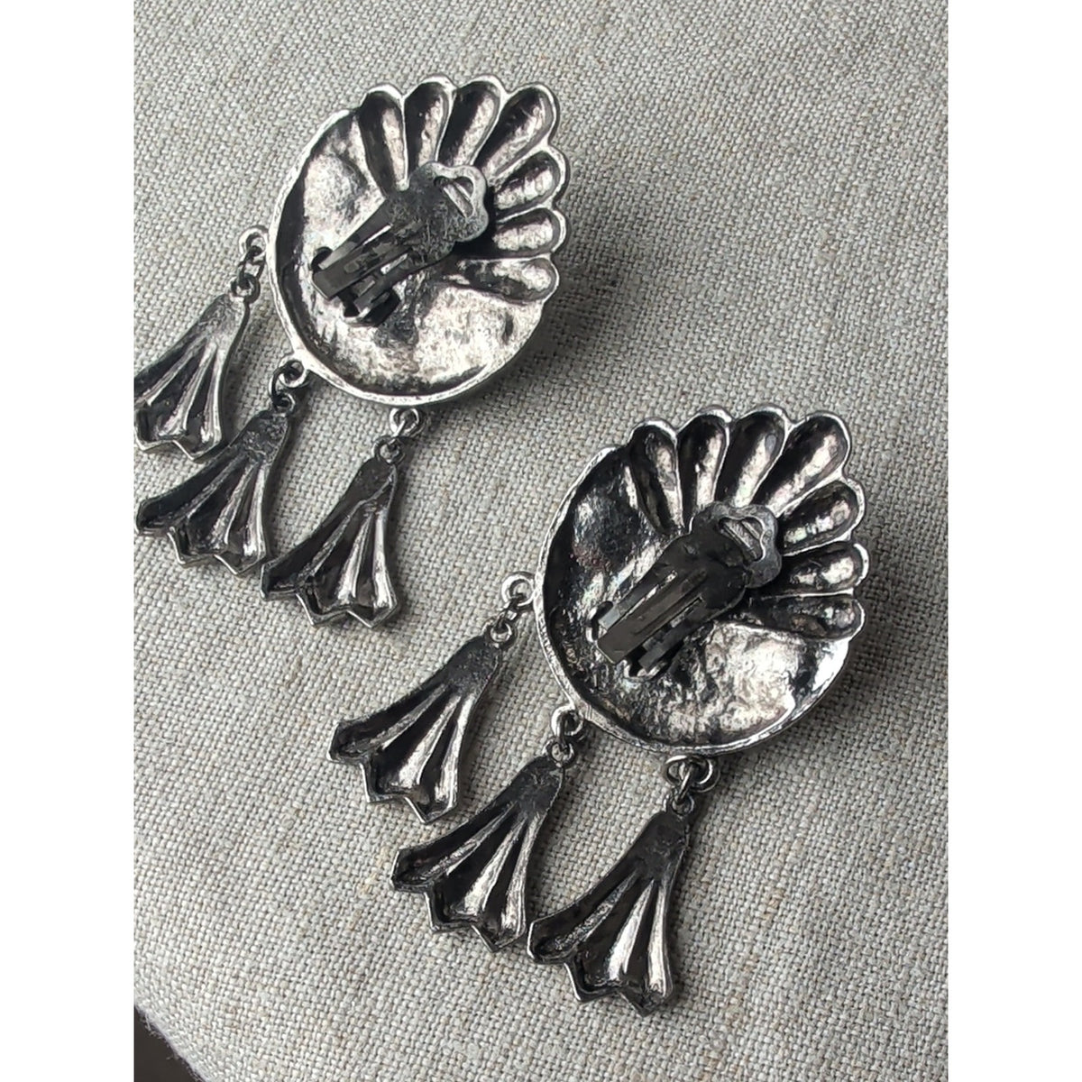 Vintage 90s Southwestern Turquoise Statement Clip On Earrings Silver Tone Dangle