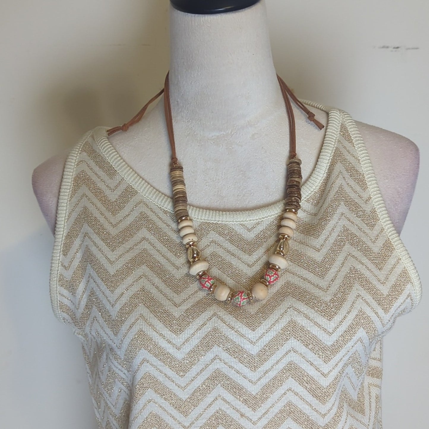 Y2K Vera Bradley Boho Luxury Painted Necklace With Suede Leather Strap