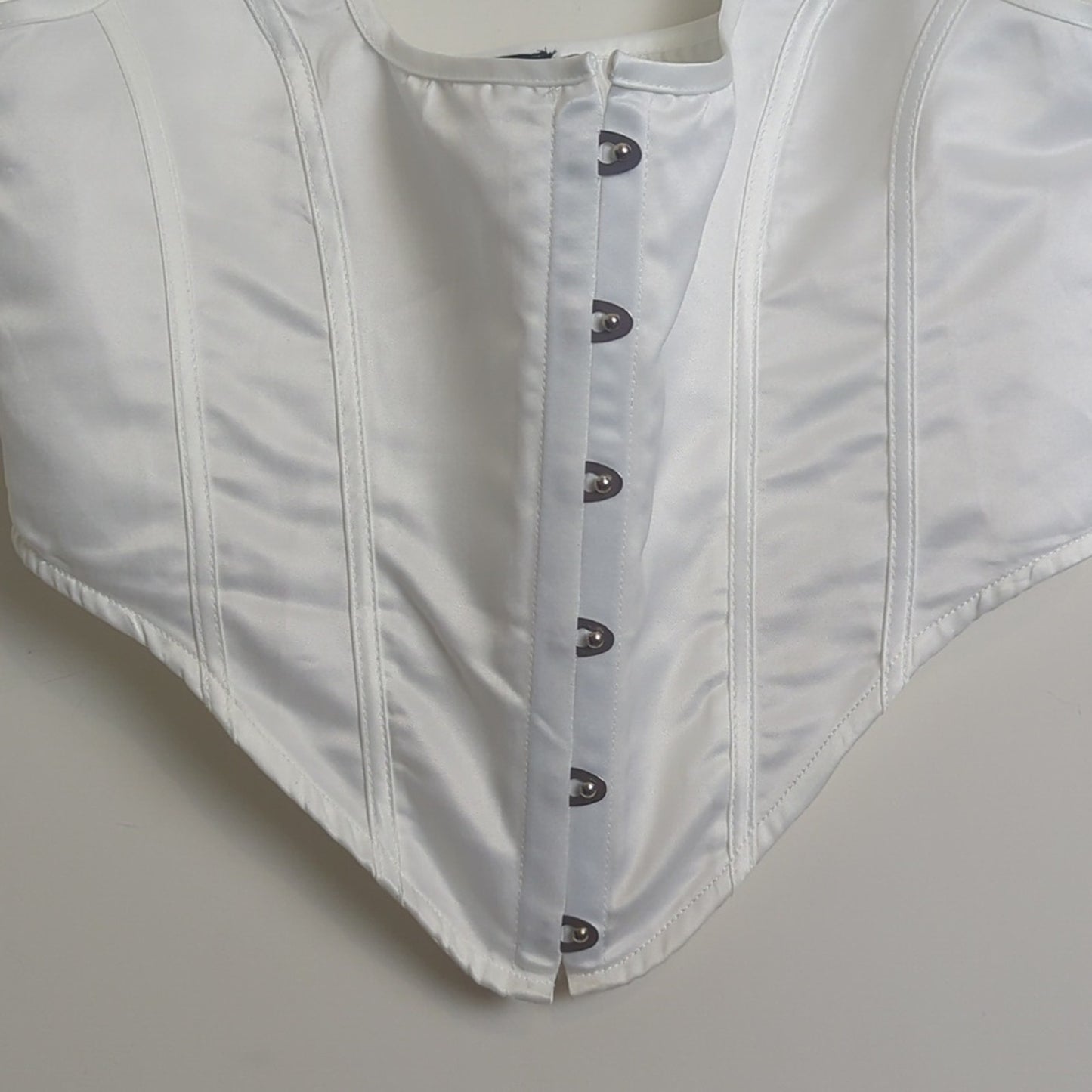 Pretty Little Thing White Corset Top Metal Clasp Closure Women's Size 10
