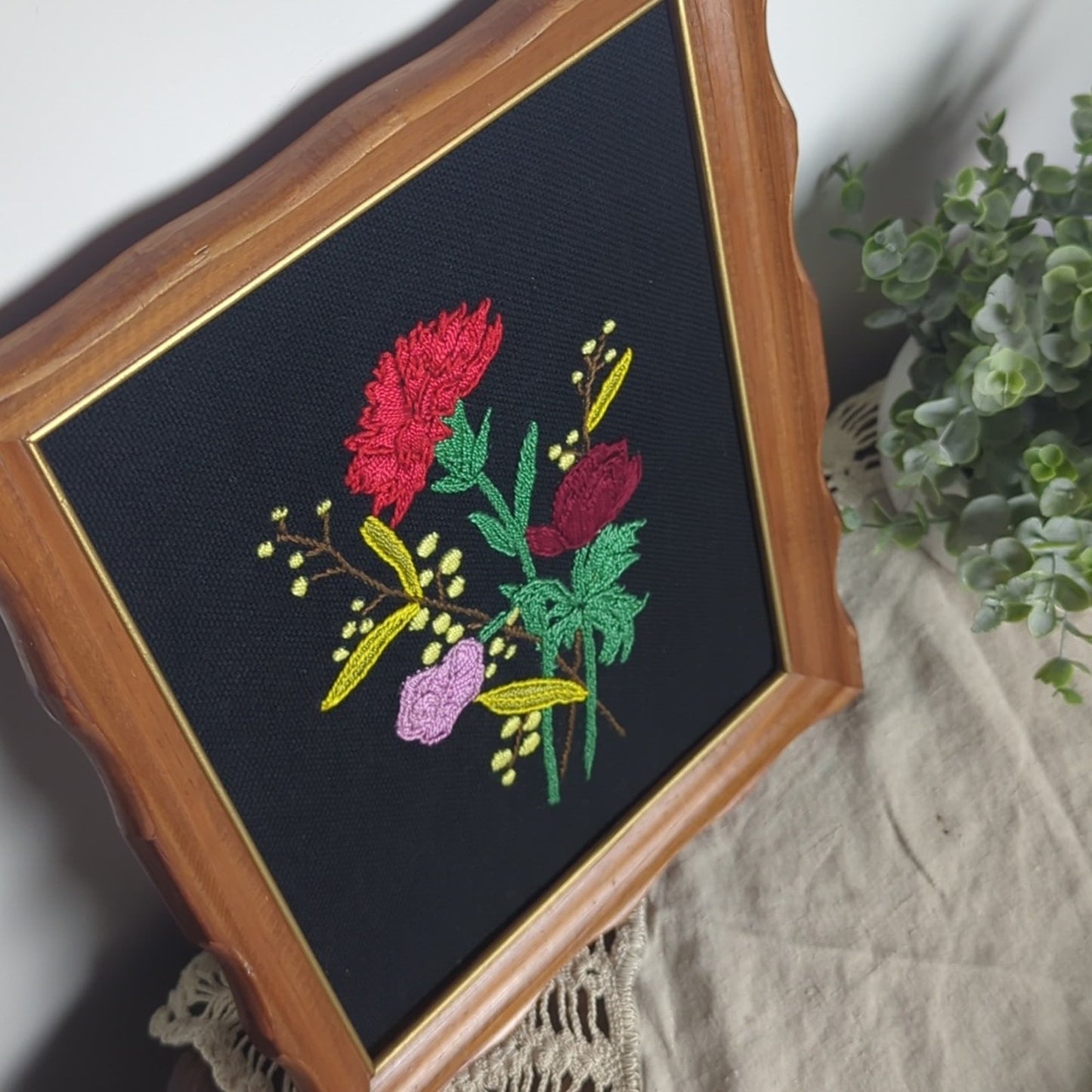 Vintage Floral Crewel Embroidery Framed Art, Romantic Cottage Wall  Art