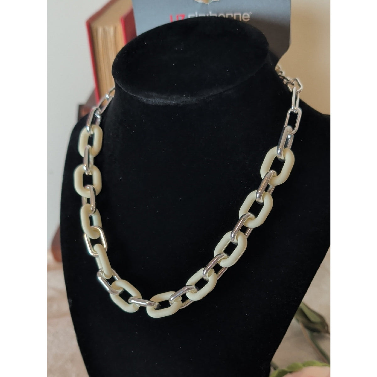 Liz Claiborne White Enamel Paperclip Chain Necklace & Bracelet Set Y2K Inspired