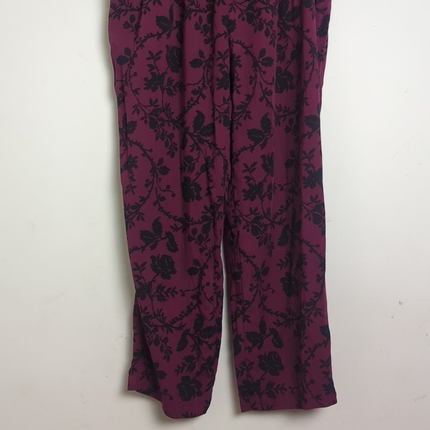 NWT Burgundy & Black Jumper Drawstring Elastic Waist Pockets Women's Small