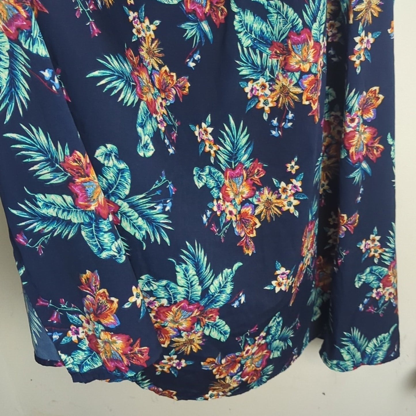 Beachy Maxi Spaghetti Strap Floral Maxi Dress High- Low Shorts Size M