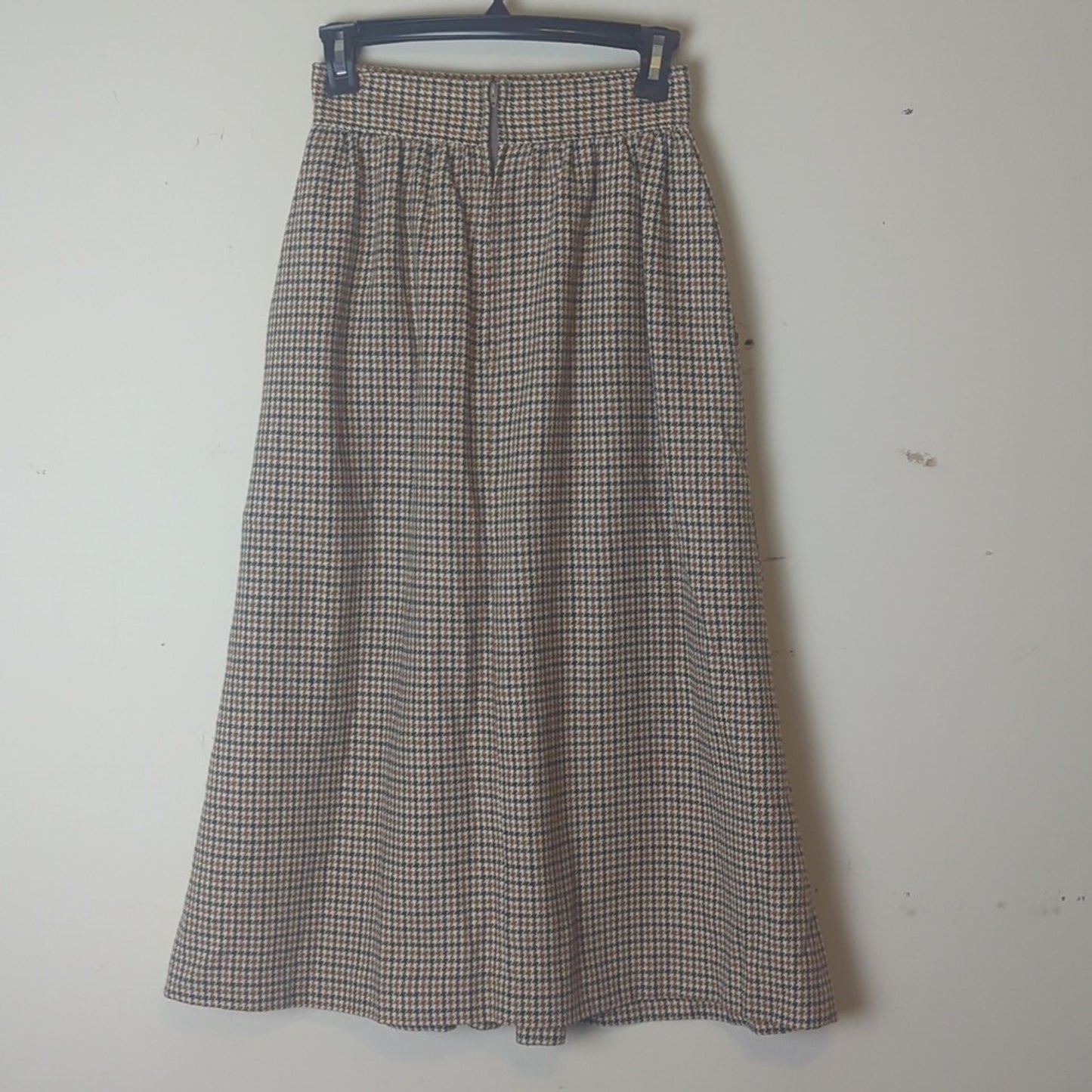 Vintage High Waisted Houndstooth A-Line Midi Skirt Wool Heritage Skirt XS