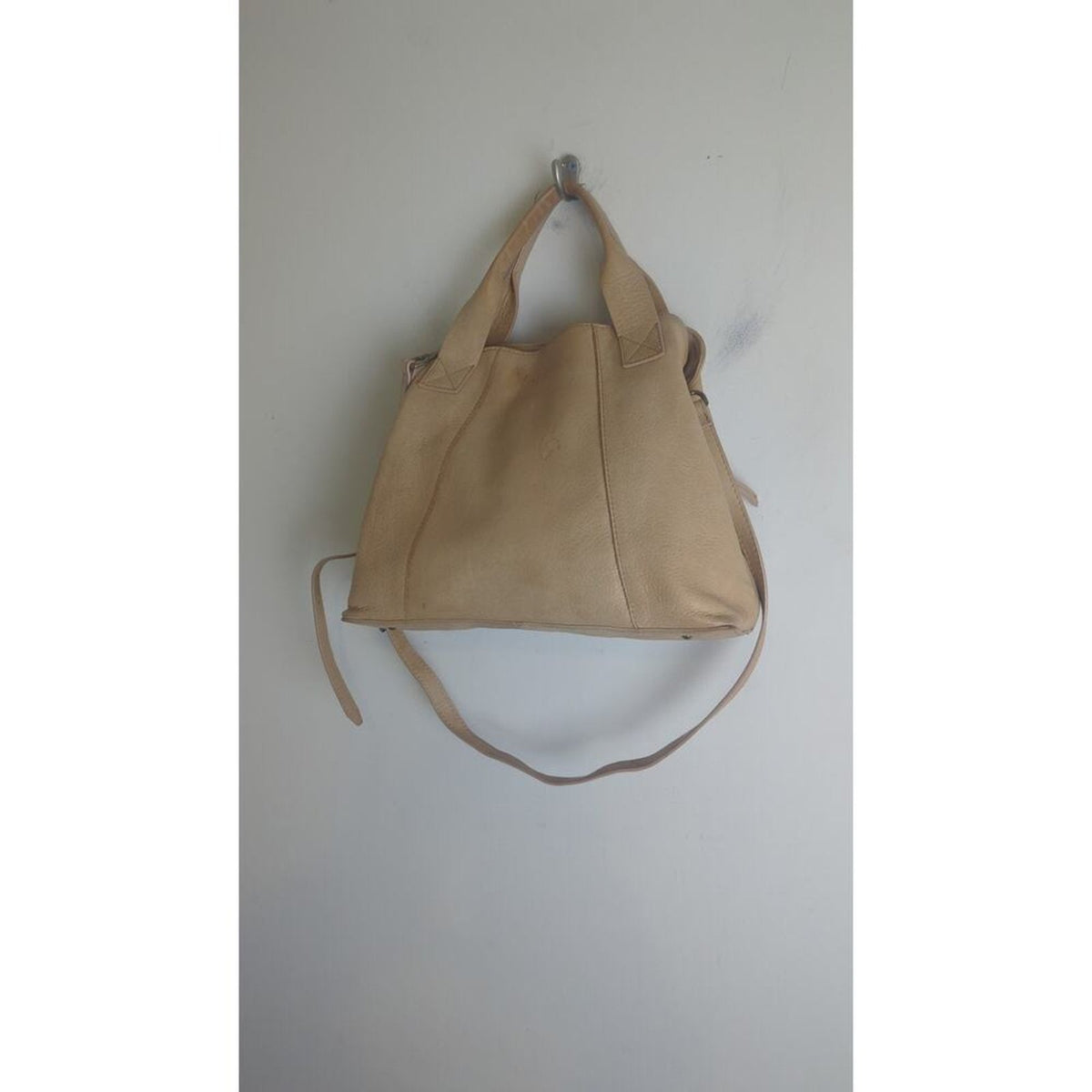 Minimalist American Leather Triple Entry Crossbody Bag Travel