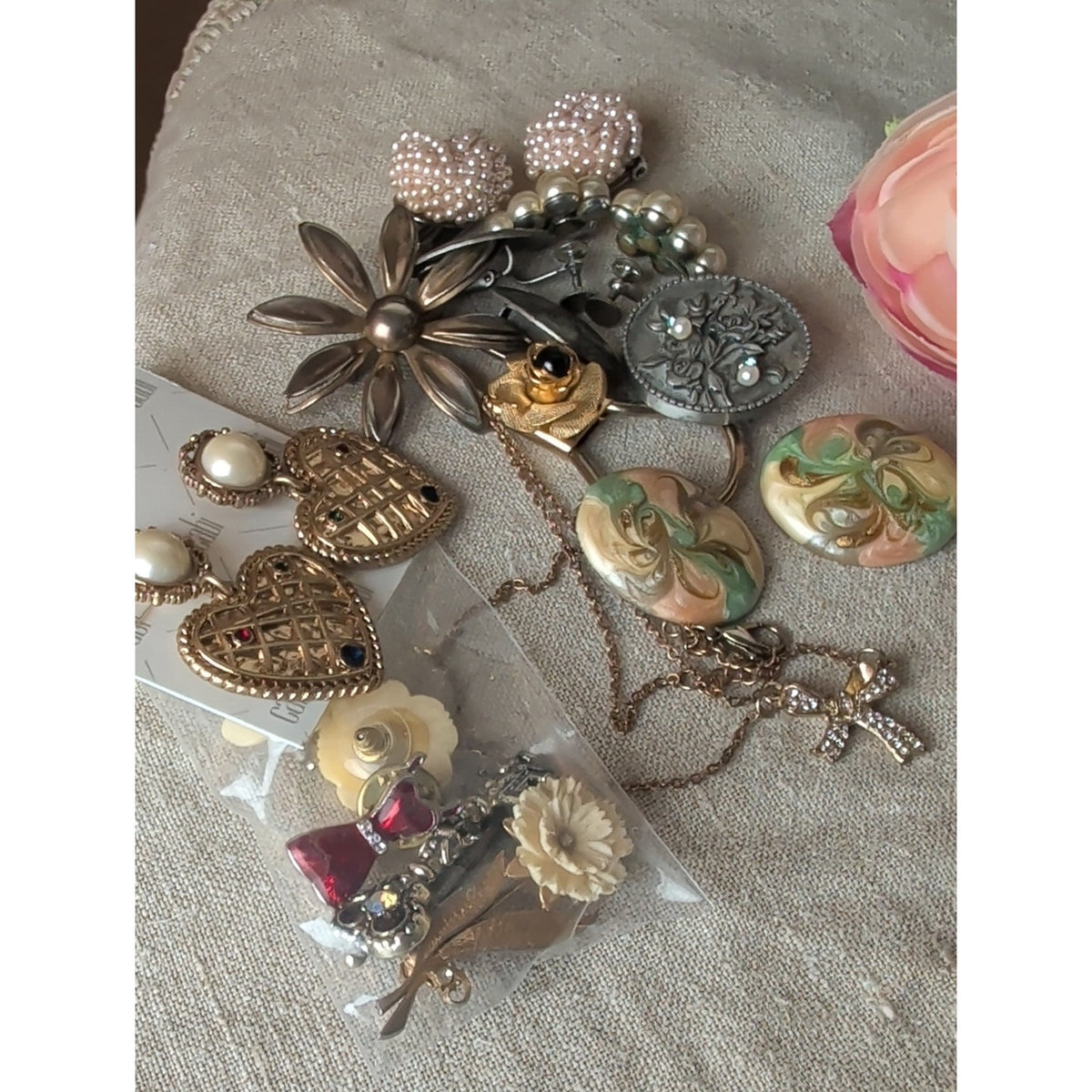 21-Piece Coquette Jewelry Bundle 11 Necklaces, Earrings & Vintage Brooches