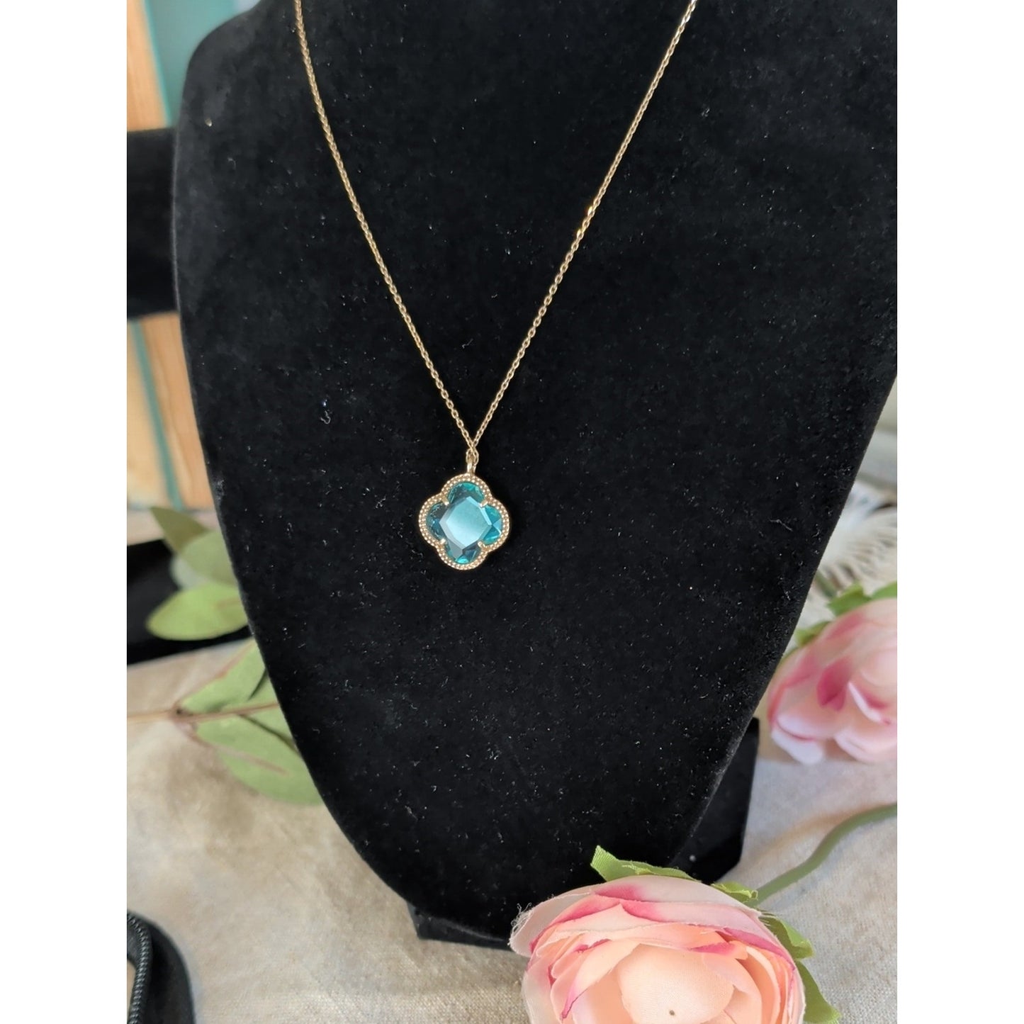 Dyadema Italy Sterling Silver Blue Quartz Quatrefoil Clover Pendant Necklace