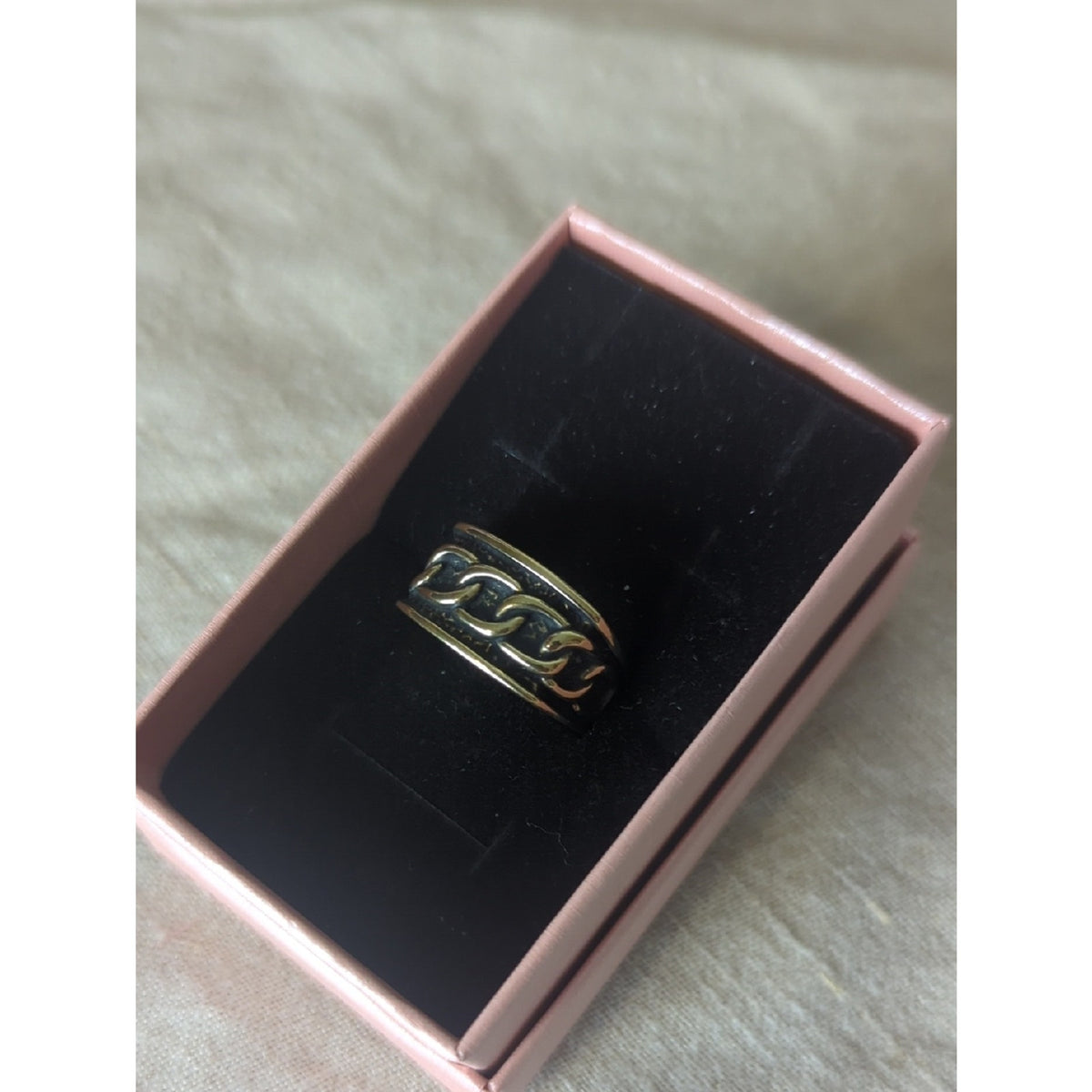 Vintage Castings on Parade Chain Link Ring  Size 7.5 Black Enamel Gold Plated