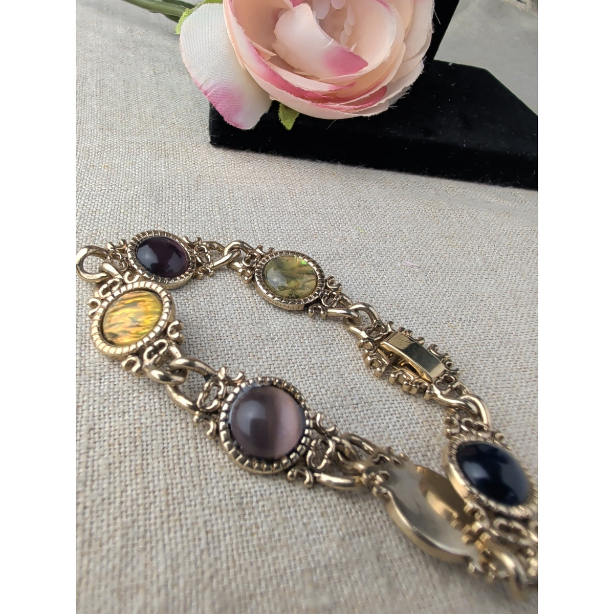 Vintage Bracelet 6.75" Gold Tone Abalone & Cat's Eye Cabochons