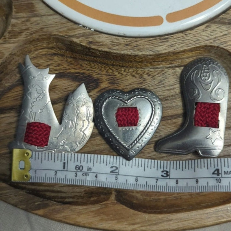Vintage Western Button Covers Southwestern Wolf Heart Cowboy Boot