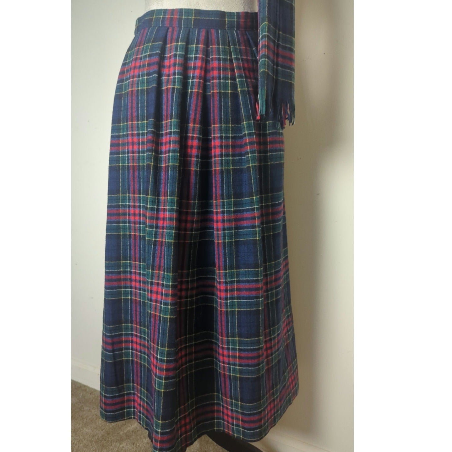 VTG 1970's Pendleton Allison Tartan Virgin Wool Skirt & Scarf Small
