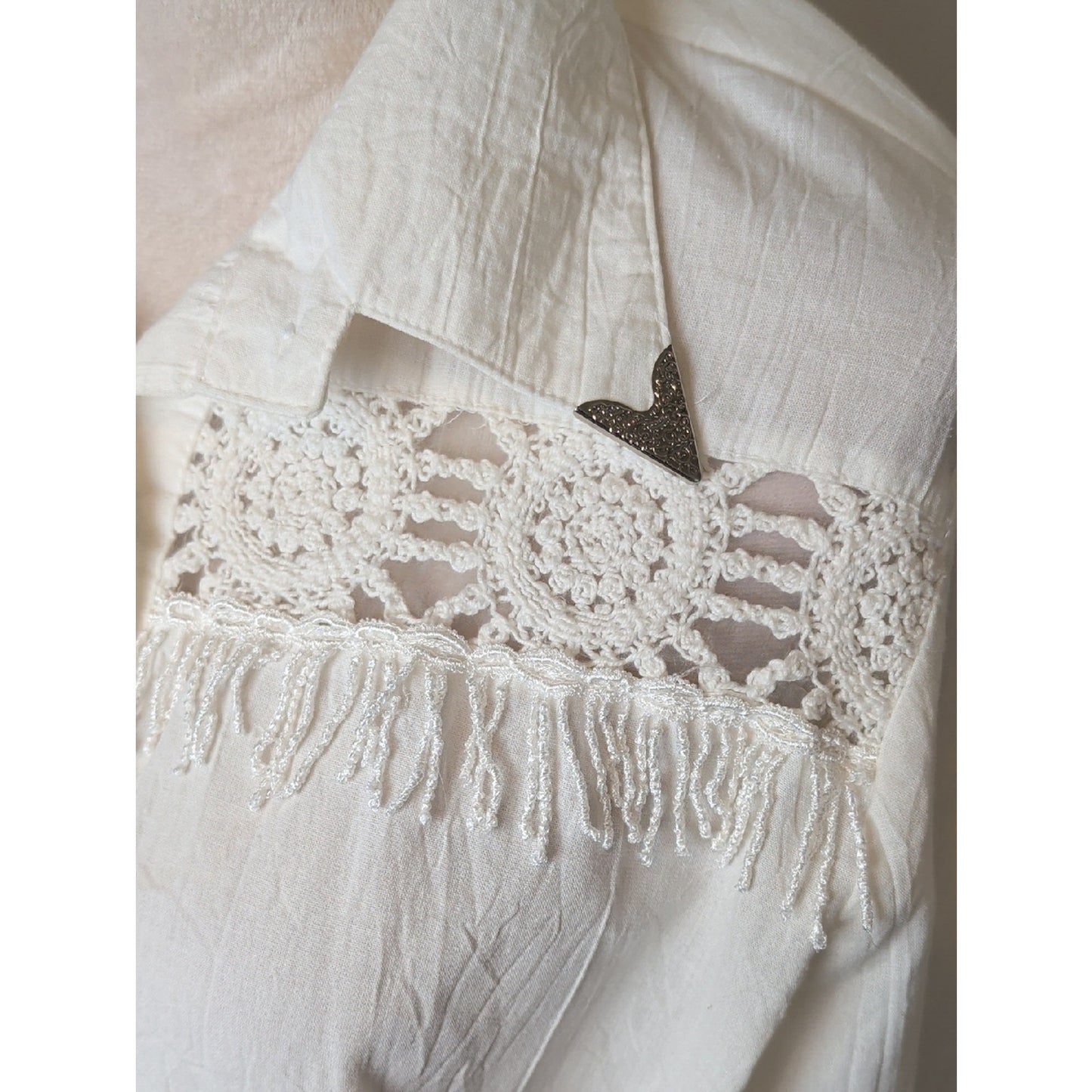 Vintage Lilia Smitty Western Fringe Blouse White Crochet Lace Fringe