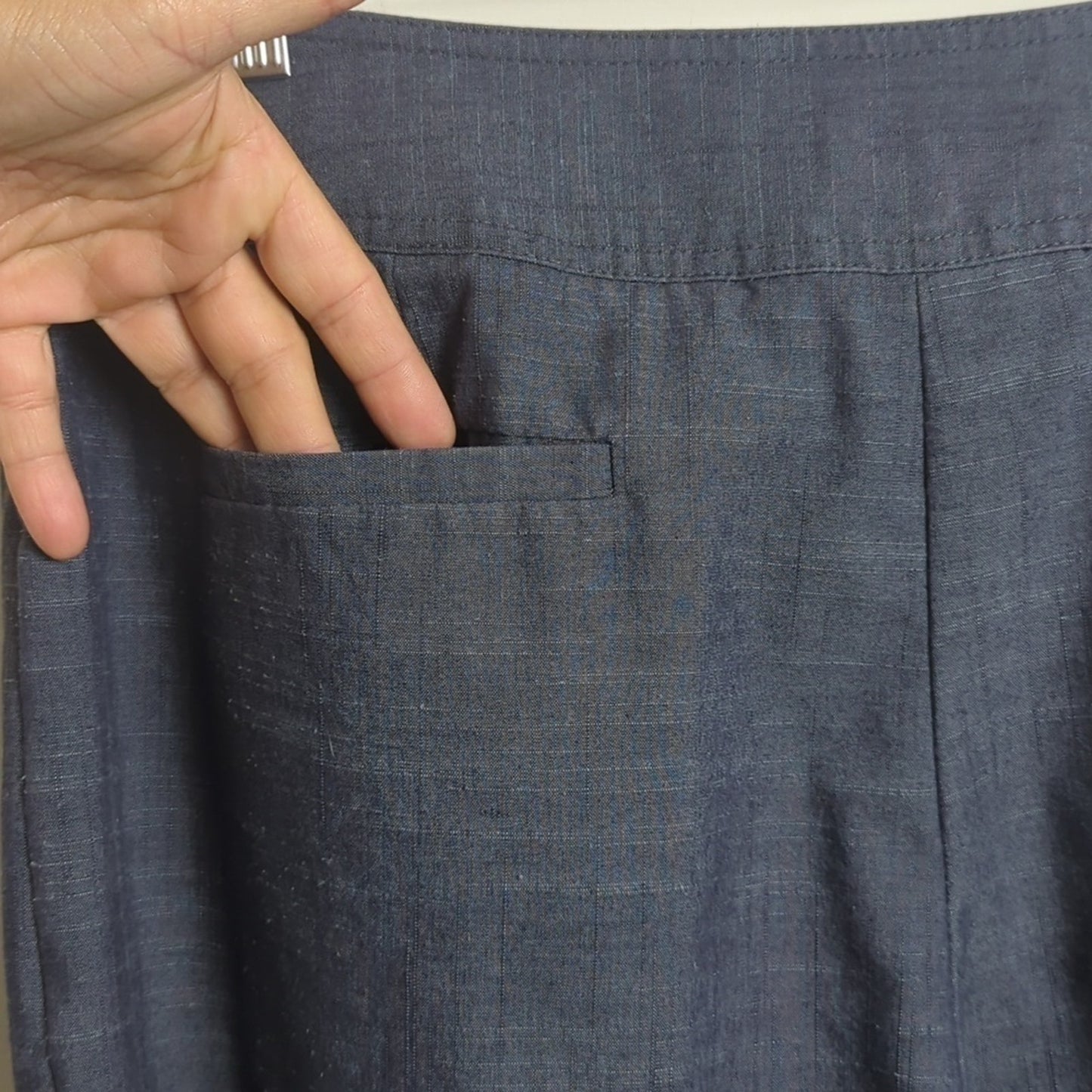 Minimalistic Grey Wide Straight Leg Pants Women's Size 12
