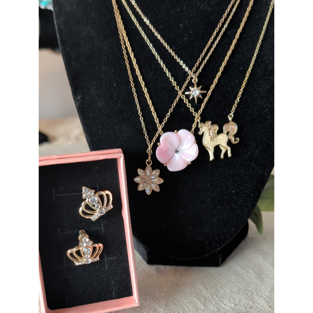 Princesscore Fairytale Jewelry Lot Crown Earrings, Whimsical Horse, Pink Floral,