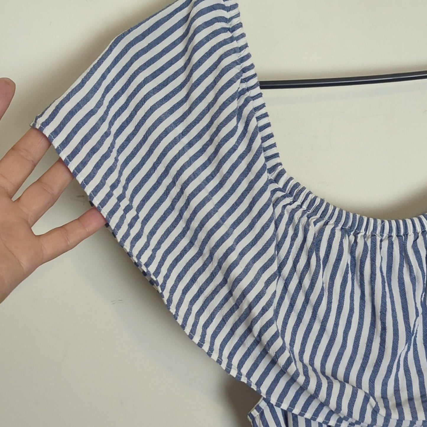 NWOT Beachy Nautical Off Shoulder Maxi Dress With Belt Women's Size Large