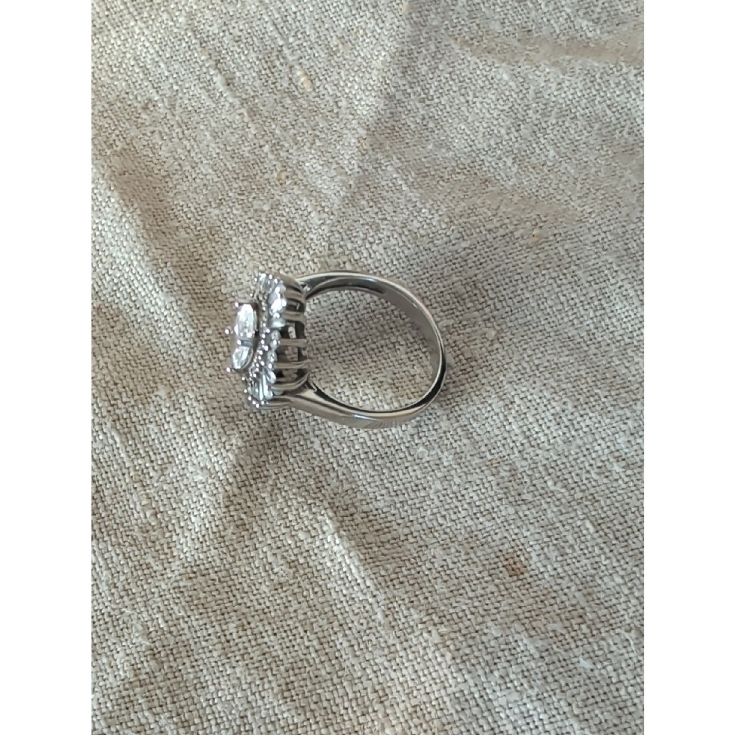 Sterling Silver CZ Halo Ring Y2K Princesscore Cocktail Ring Glam Coquette