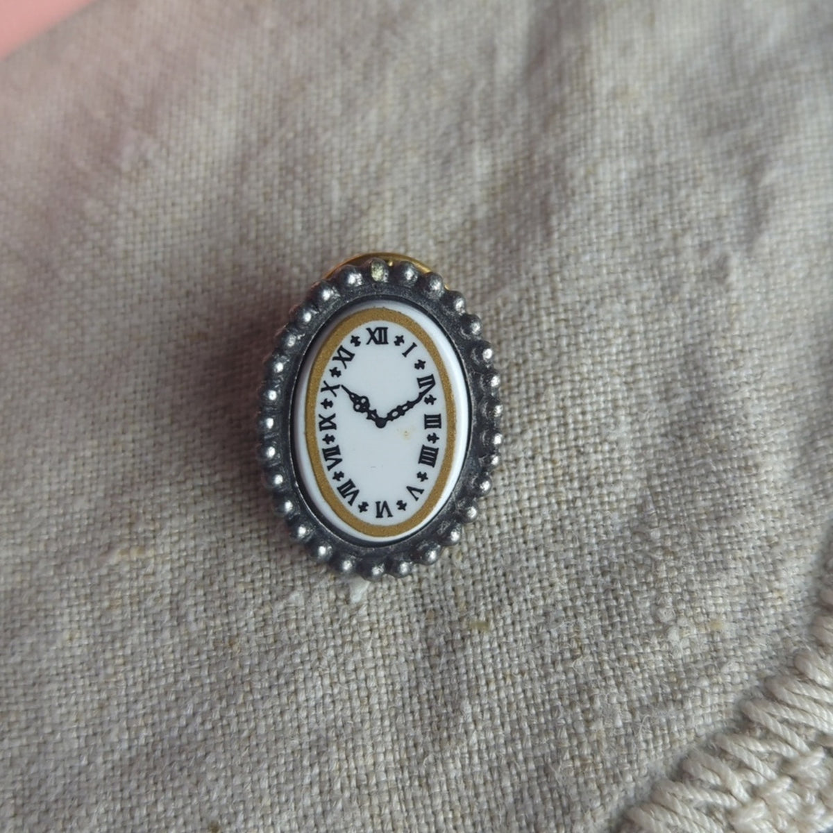 90s Y2K Clock & Watch Brooch Set Whimsigoth Fairycore Costume Jewelry