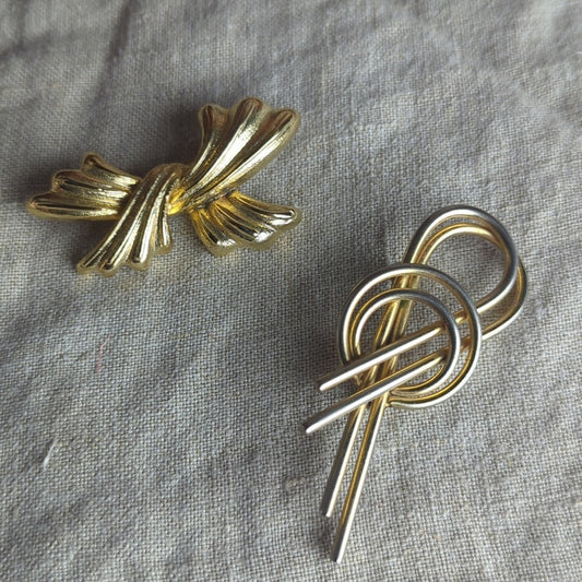 Vintage Signed Brooch Set – Gerry & Sarah Coventry Gold Tone Costume Jewelry