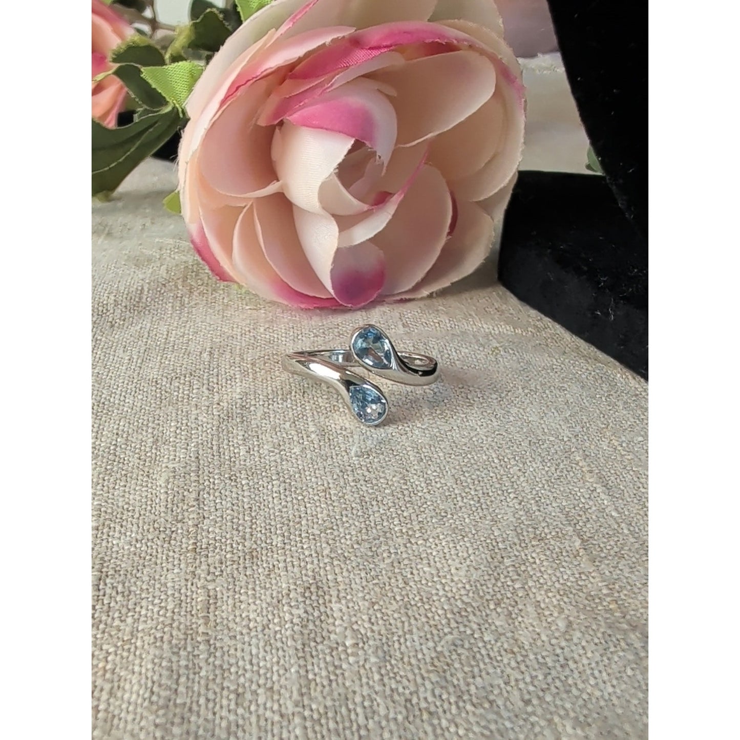 Sterling Silver Aquamarine Toi et Moi Bypass Ring