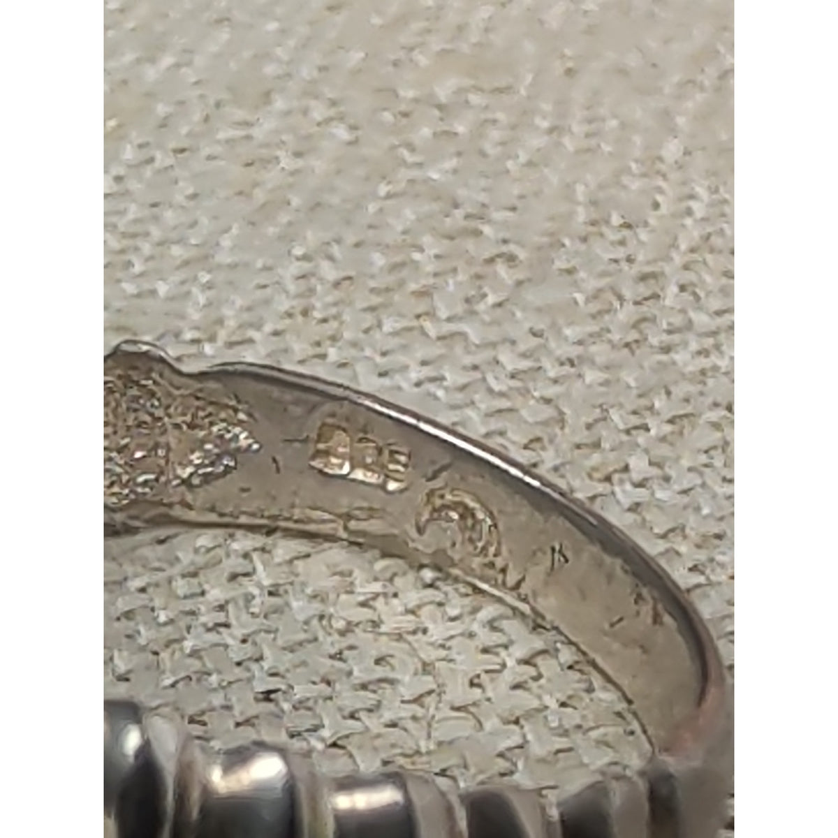Vintage Ribbed Sterling 925 Topaz Ring Size 4.75