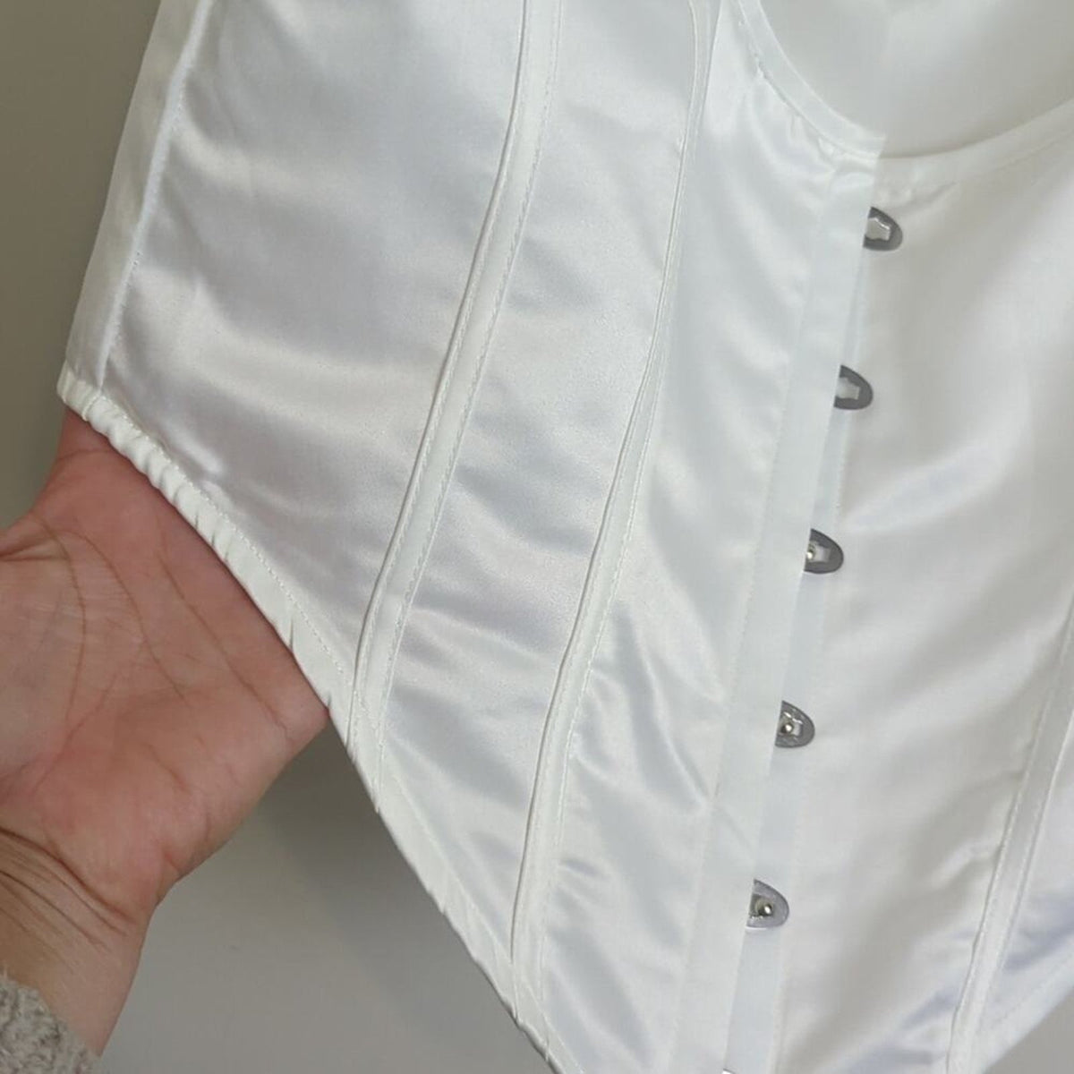 Pretty Little Thing White Corset Top Metal Clasp Closure Women's Size 10
