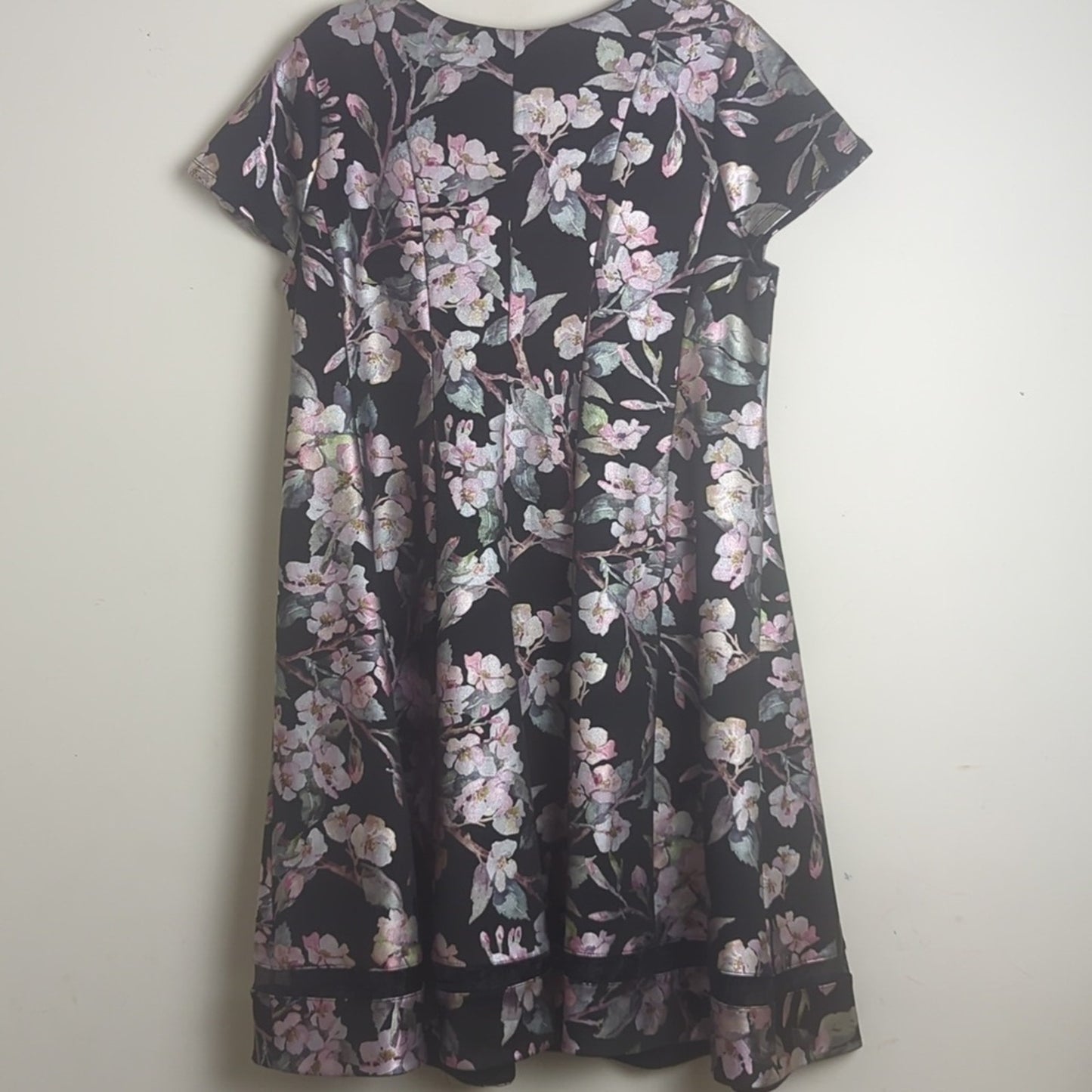 Whimsical Fairy Fit & Flare Dress Black Iridescent Flowers Women's  18/20