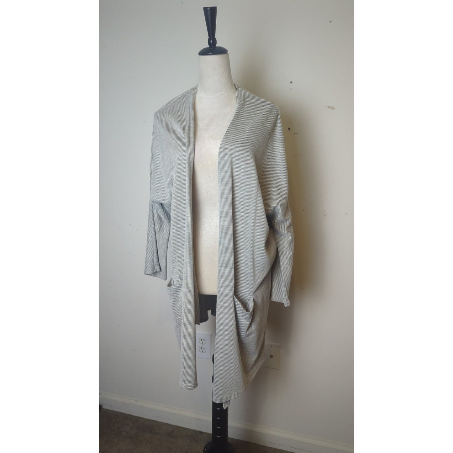 Cozy Minimalist Soft Ribbed Knit Cardigan Women's One Size