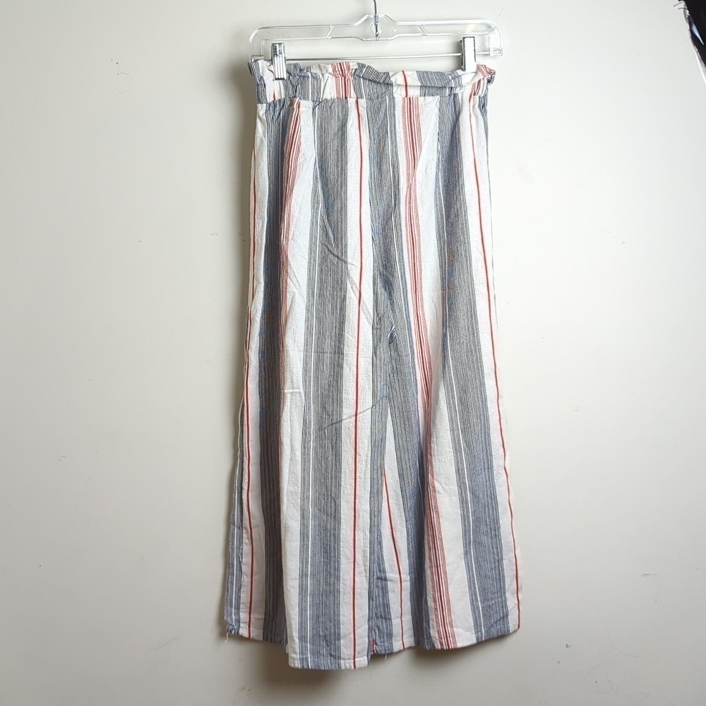 Beachy Loungwear Linen Blend Wide Leg Pull on Striped Capris Small