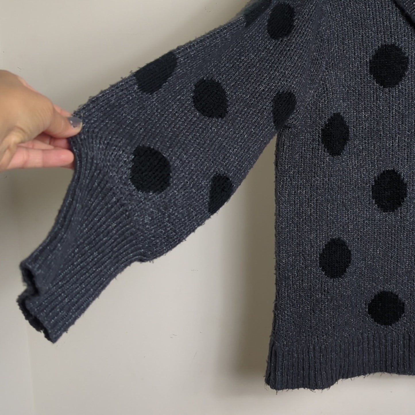 Gray and Black Polka Pullover Sweater Balloon Sleeves Women's XL
