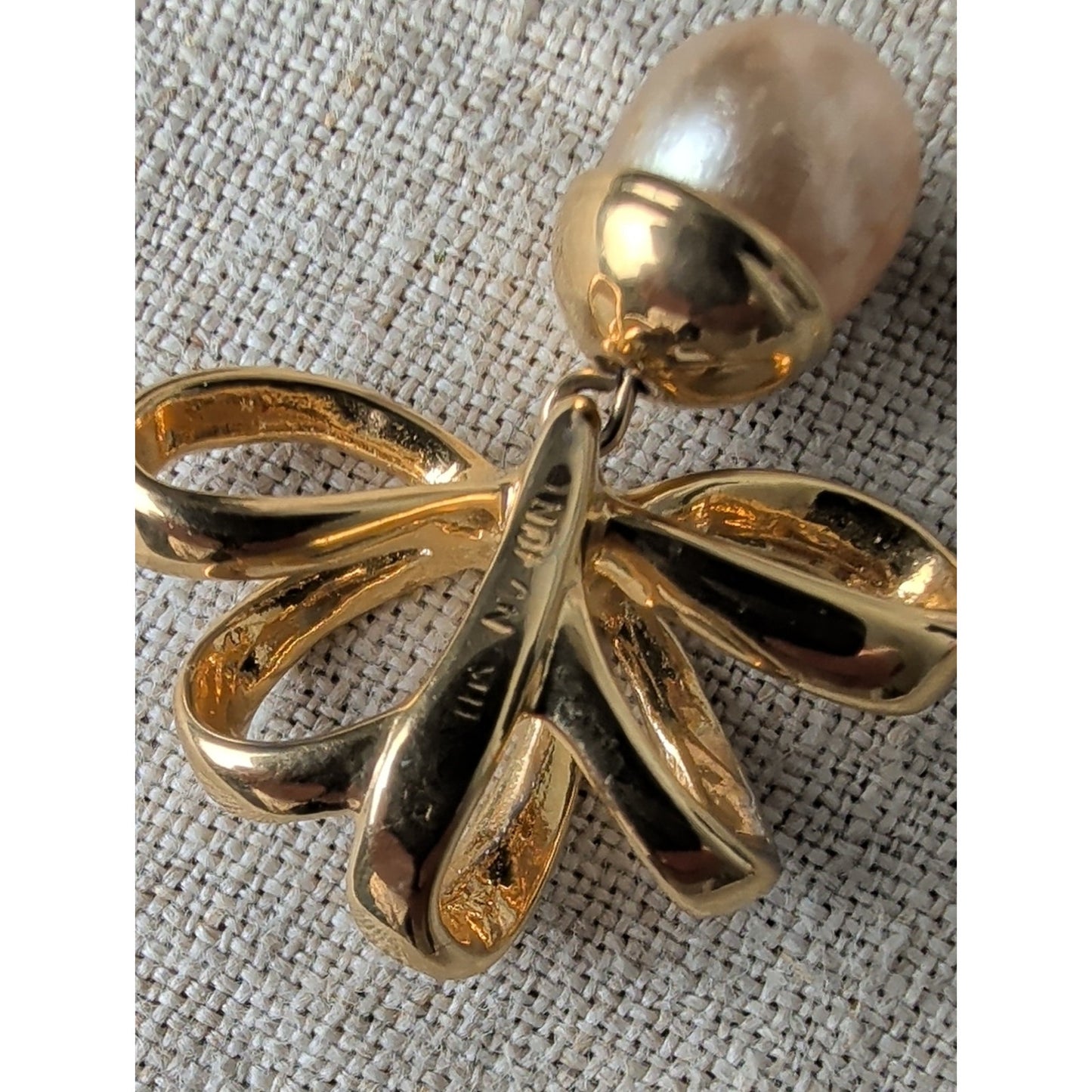 Vintage 1990s Nolan Miller Gold Tone Bow Necklace Faux Pearl Drop CZ Snake Chain