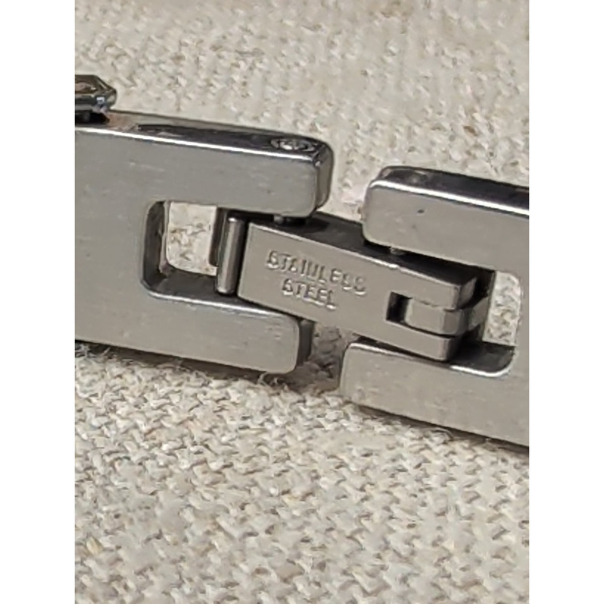 Icewave Men’s Stainless Steel Bracelet Silver Tone Watchband Link Modernist