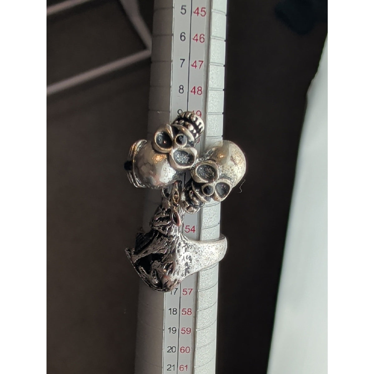 Unisex Rustic Howling Wolf & Skulls Rings Antiqued Silver Tone Statement Rings
